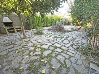 Casa aparellada  Avenida lluís companys. Venta de chalet pareado en corbins