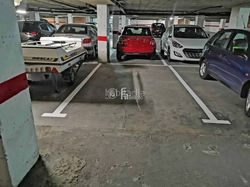 Foto c71d88f3-cb16-4bea-9241-a68bdf02dfb7. Aparcament cotxe a La Bordeta Lleida