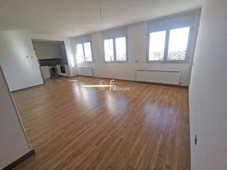 tic  Pompeu. Atico en venta en prat de la riba  ricardo vies  passatge pompe