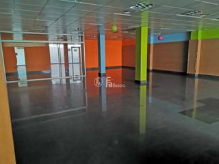 Business premise  Manuel de palacios. Local en venta en excorxador  academia  manuel palacios,