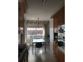 Pis  Segre. Piso en venta en portal de magdalena-estaci