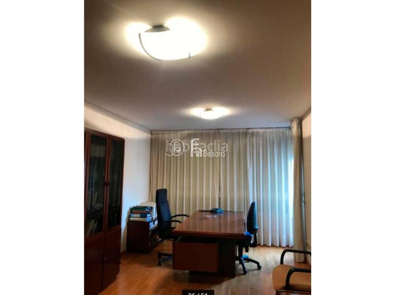 Foto 8ed25586-9fe4-4509-a861-21e3ffd470b4. Pis amb calefacció aparcament a Rambla Ferran Lleida