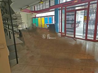 Location Local commercial  Ciutat de fraga. Local en venta en santa teresita  plaza les missions   ciutat de