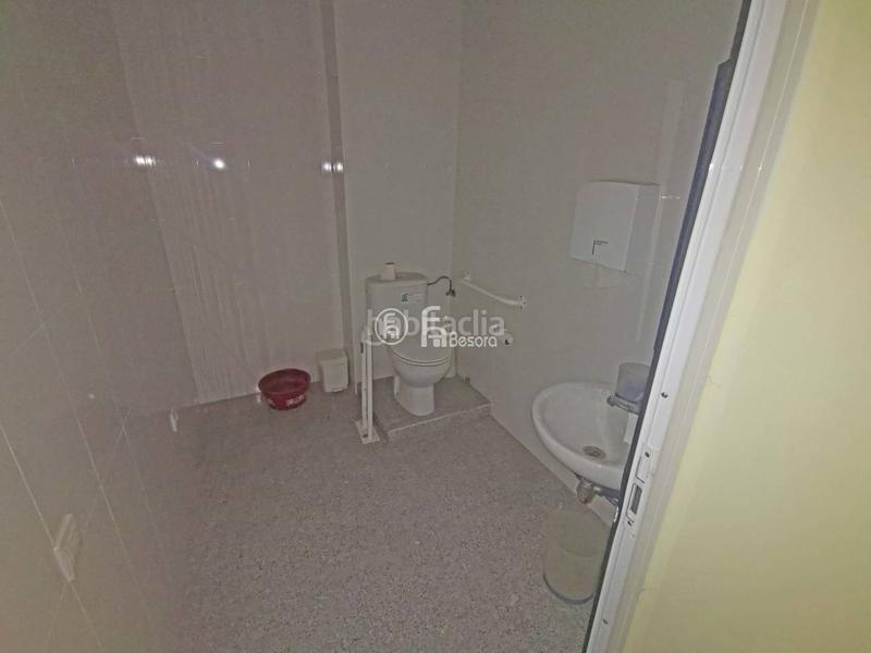 Foto 2df6210a-c2f2-42ac-87bf-fbfc86dcd0a7. Location local commercial dans Cappont Lleida