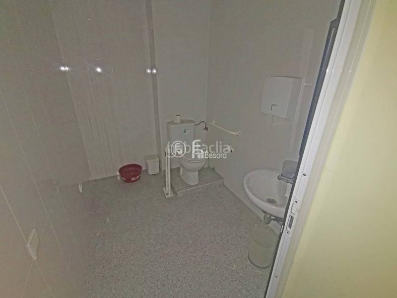 Foto 9ce491d6-5782-4551-a95a-3bd870eb3d0a. Location local commercial dans Cappont Lleida