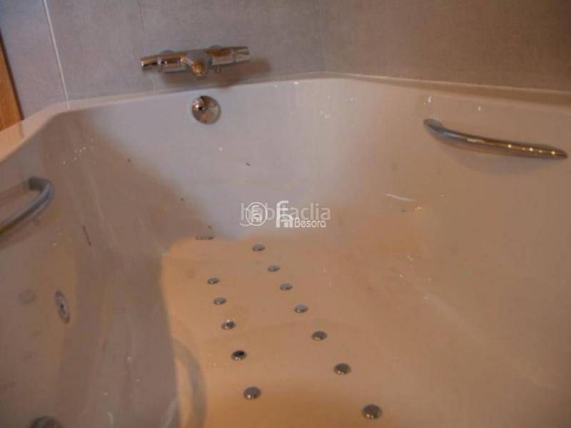 Foto 0bc70808-3878-46be-b2f7-0bc2c4054323. Casa adossada amb calefacció aparcament a El Forn-Prats-Meritxell Canillo
