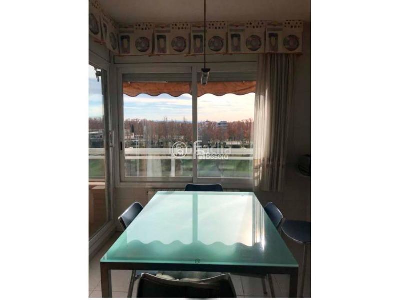 Foto f1035dd1-1276-4cd4-bdc5-7cc6a9b5c049. Appartamento con riscaldamento parcheggio in Rambla Ferran Lleida