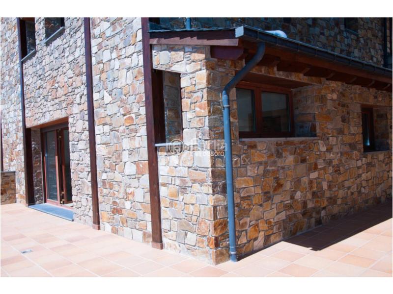 Foto e7d14c8b-2982-422a-957e-2ed4d2ad4b8e. Casa adossada amb calefacció aparcament a El Forn-Prats-Meritxell Canillo