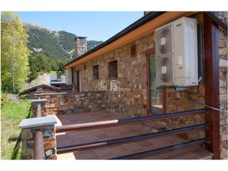 Casa adossada  Del forn. Casa adosada en venta en canillo, andorra,  3 habitaciones, gara
