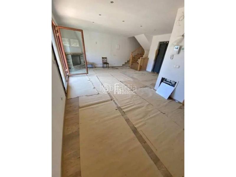 Foto 40a1c3e4-6385-49e3-8263-5df471cc38af. Reihenhaus mit heizung parking in El Forn-Prats-Meritxell Canillo