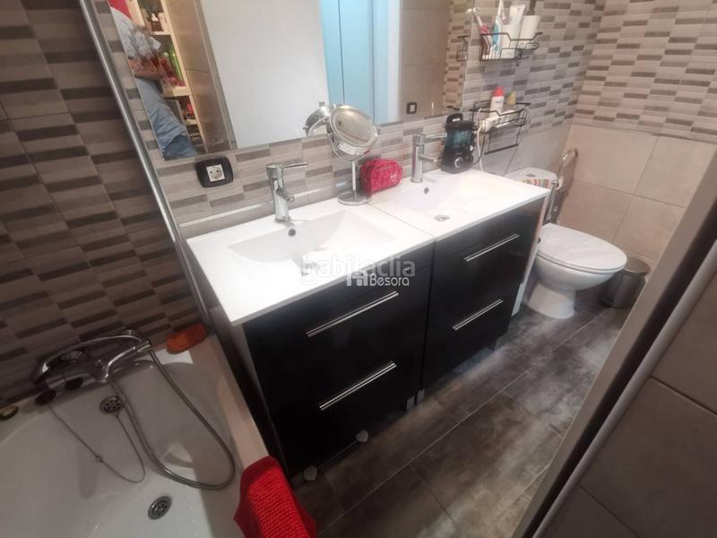 Foto c1c14f7b-2cdc-4ea3-a922-6f64e795d727. Chalet con riscaldamento parcheggio piscina in Ciutat Jardí Lleida