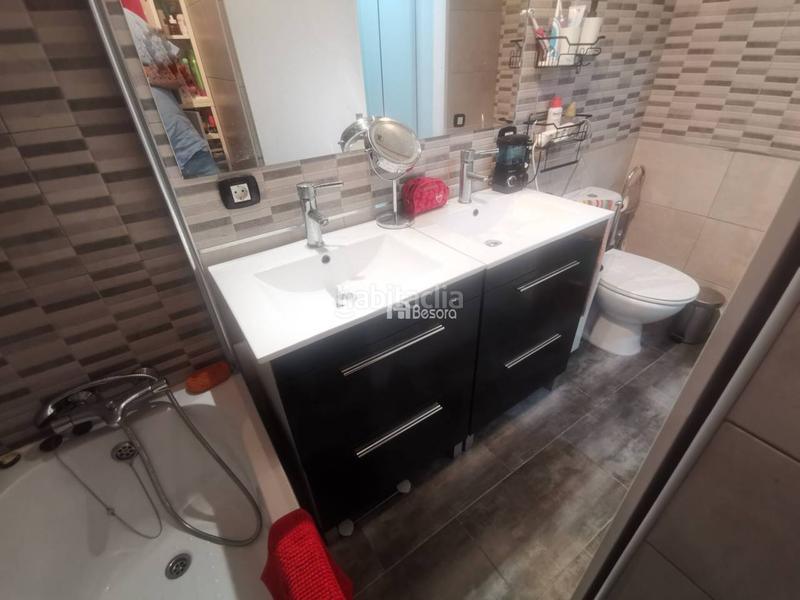 Foto a987af7a-79d3-499a-adfd-d0e35309f406. Chalet venta de villa capital, partida boixadors en Lleida