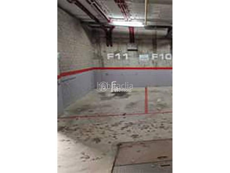 Foto db6f5f97-114e-4a3a-a6be-7c09c5a76168. Aparcament cotxe a Ciutat Jardí Lleida