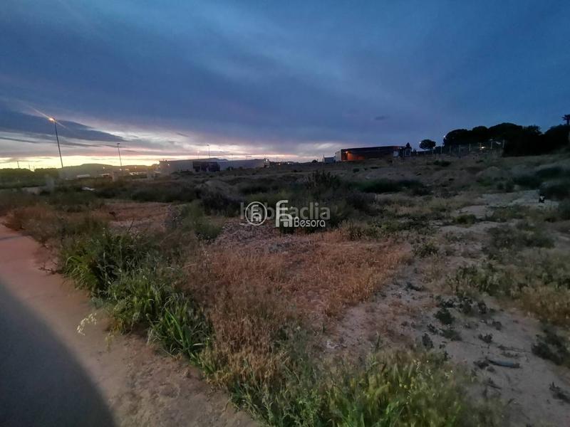 Foto 75c3abe6-cff6-48e7-854f-c9fa3e9586df. Gewerbliches grundstück in Torrefarrera