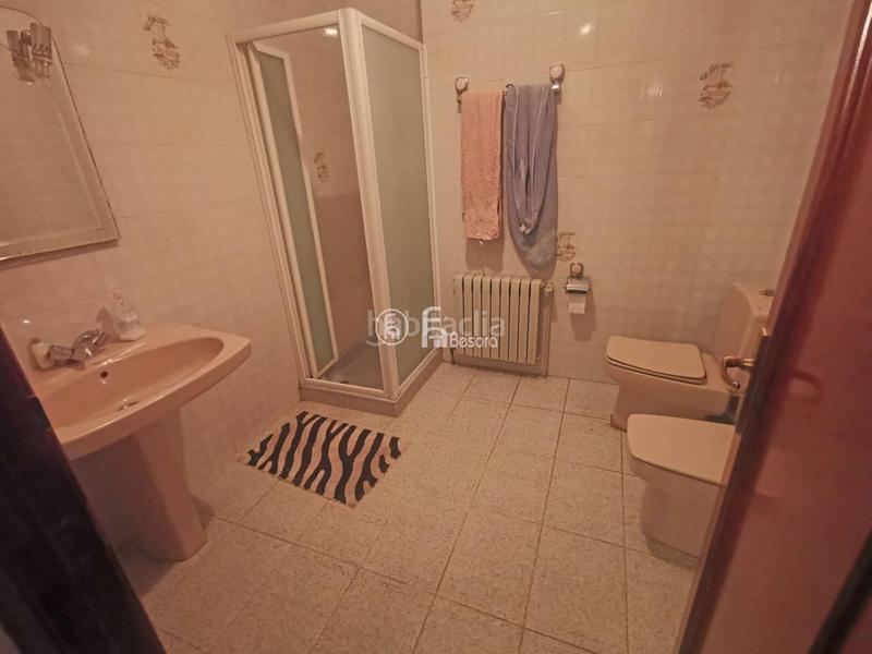 Foto bd2a5732-0a59-4e89-a9d5-0e508e06f37f. Fondo rustico in Llívia Lleida