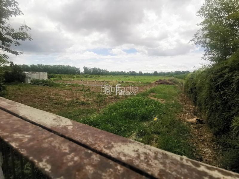 Foto fd6b4408-448a-4f0c-a5e9-f9712bee8af8. Fondo rustico in Llívia Lleida