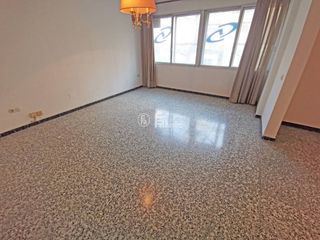 Ufficio in Avenida Prat de la Riba