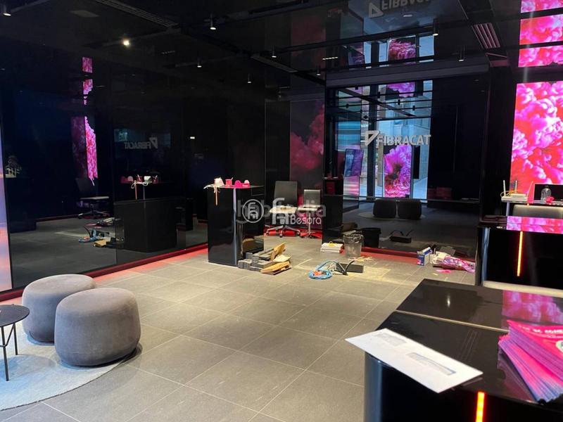 Foto efc216a8-bed5-4314-ae9e-0e7d497c1b60. Lloguer local comercial a Centre Històric Lleida