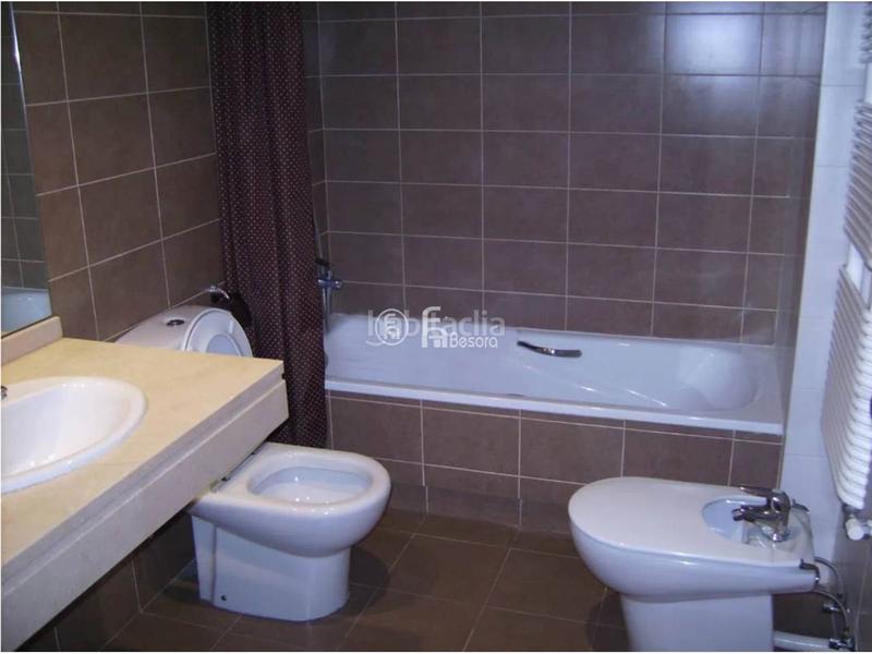 Foto deada947-8822-4fda-a8e3-92f866f20747. Piccolo appartamento in Príncep de Viana-Clot-Xalets Humbert Torres Lleida