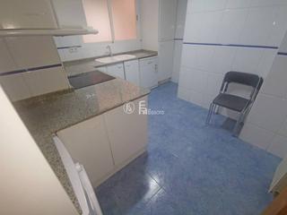 Piso  Girona. Venta de piso en lleida capital  pardinyes, amueblado