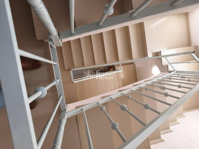 Foto 376c62db-6c54-48f3-8298-73d540329b97. Casa bifamiliare con riscaldamento parcheggio in Joc de la Bola - Camps d'Esports Lleida