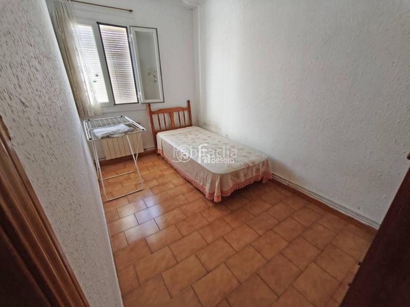 Foto 50471f78-4605-4a2e-af6c-37675aaf71b0. Casa bifamiliare con riscaldamento parcheggio in Joc de la Bola - Camps d'Esports Lleida