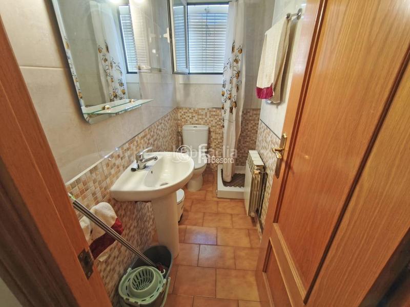 Foto b074f987-3e98-4514-aea0-36c989027347. Casa bifamiliare con riscaldamento parcheggio in Joc de la Bola - Camps d'Esports Lleida