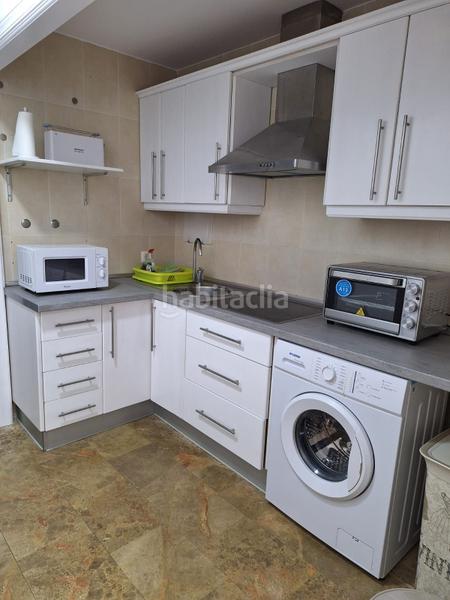 Foto 51b536de-535a-4859-a3b1-2d4d4f1340fc. Miete etagenwohnung in Huerta Fava-Santiago Línea de la Concepción (La)