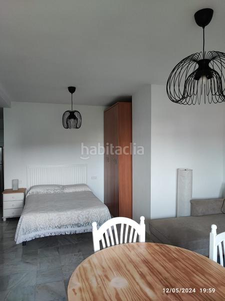 Foto dff943b3-1f38-4779-80a0-ec0037eb57ed. Affitto appartamento in Centro-San Felipe-Huerta Fava Línea de la Concepción (La)