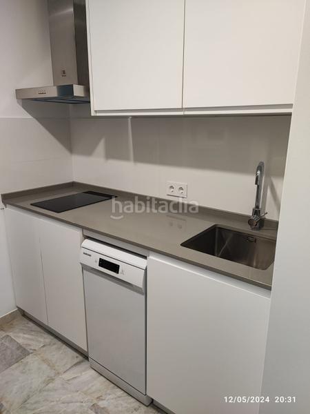 Foto 78a971d6-fcad-43ce-ab0d-b417c0a2974c. Miete etagenwohnung in Centro-San Felipe-Huerta Fava Línea de la Concepción (La)