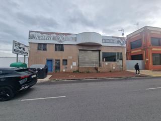 Bâtiment à usage industriel  Acceso central termica. Se vende nave junto lorey merlin