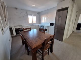 Lloguer Pis a La Atunara-Periáñez. Se alquila piso cerca de la playa