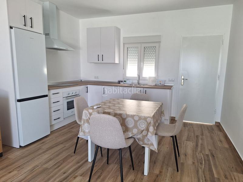 Foto f3b5a568-a8ce-4e95-a923-f5e0c842a063. Alquiler casa  con piscina sin estrenar en La Atunara-Periáñez Línea de la Concepción (La)