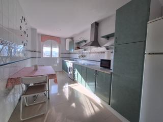 Miete Etagenwohnung  Carteya. Centro  se alquila piso