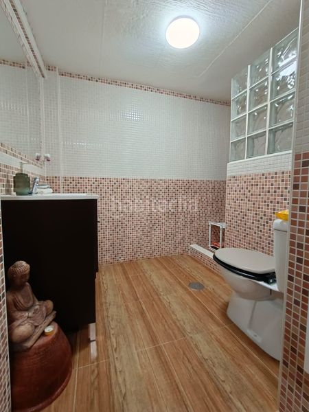 Foto 4f21669c-087d-488a-b351-60046223a18f. Casa con riscaldamento in Mondejar-Junquillos Línea de la Concepción (La)