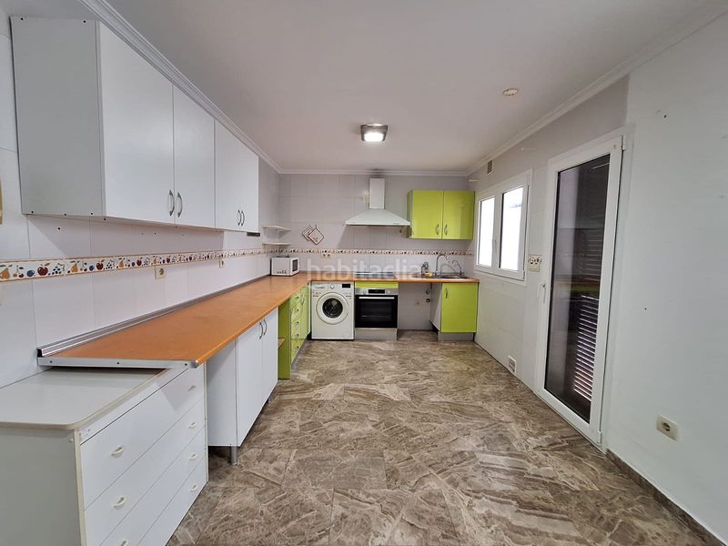 Foto cabed0cc-2430-4d0b-bb72-688f538f69a4. Casa amb aparcament piscina a El Zabal-Santa Margarita Línea de la Concepción (La)