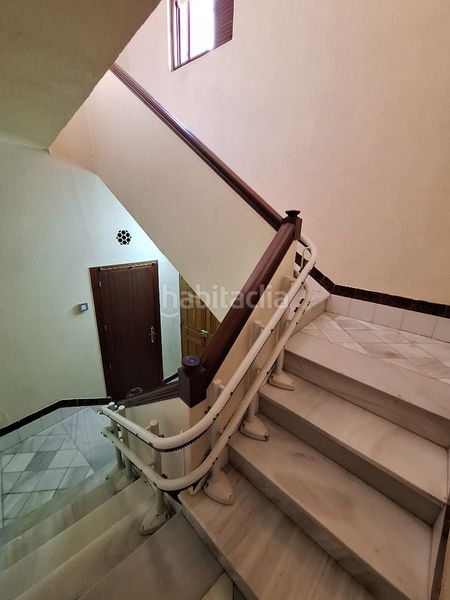 Foto 8278892b-1077-4af5-858d-fb093d73ab17. Edifici a calle san josé 8 a Santa Bárbara-Ciudad Deportiva Línea de la Concepción (La)