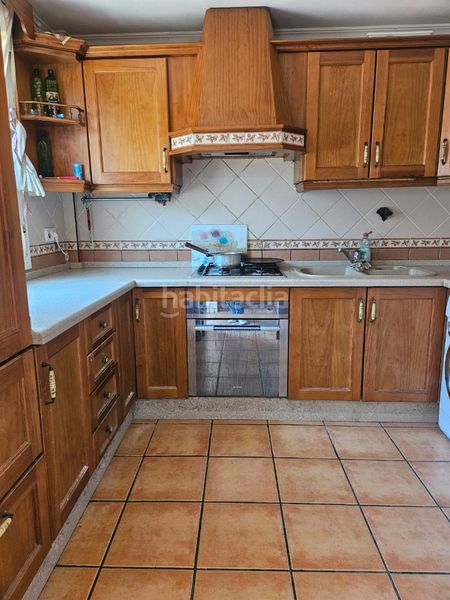 Foto 355e0e7e-bf13-4ddb-873a-82a6d0b7844f. Casa a calle san josé 76 a Huerta Fava-Santiago Línea de la Concepción (La)