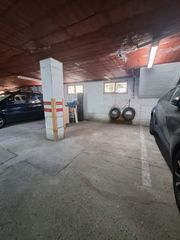 Parking coche en Calle pinzones 35. Se vende plaza de parking - pinzones