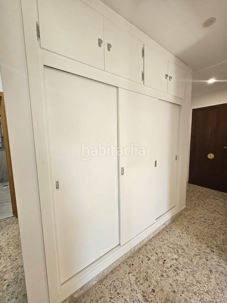 Foto 62b0a1e2-aa29-4e86-8931-9fe44aacd67e. Pis a calle hércules 10 a Centro-San Felipe-Huerta Fava Línea de la Concepción (La)