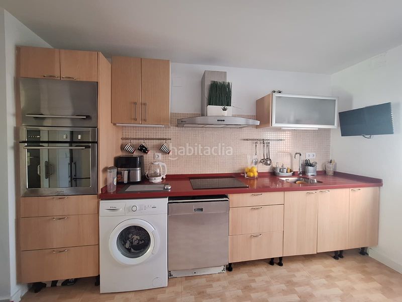 Foto e0b79422-70fc-4561-9cd9-429950c477f4. Àtic a Centro-San Felipe-Huerta Fava Línea de la Concepción (La)