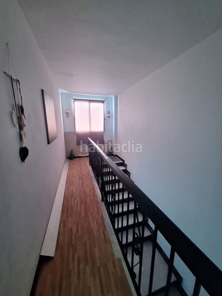 Foto e7ee5ed5-3da4-4e00-9780-cc8fd4d4278f. Àtic a Centro-San Felipe-Huerta Fava Línea de la Concepción (La)
