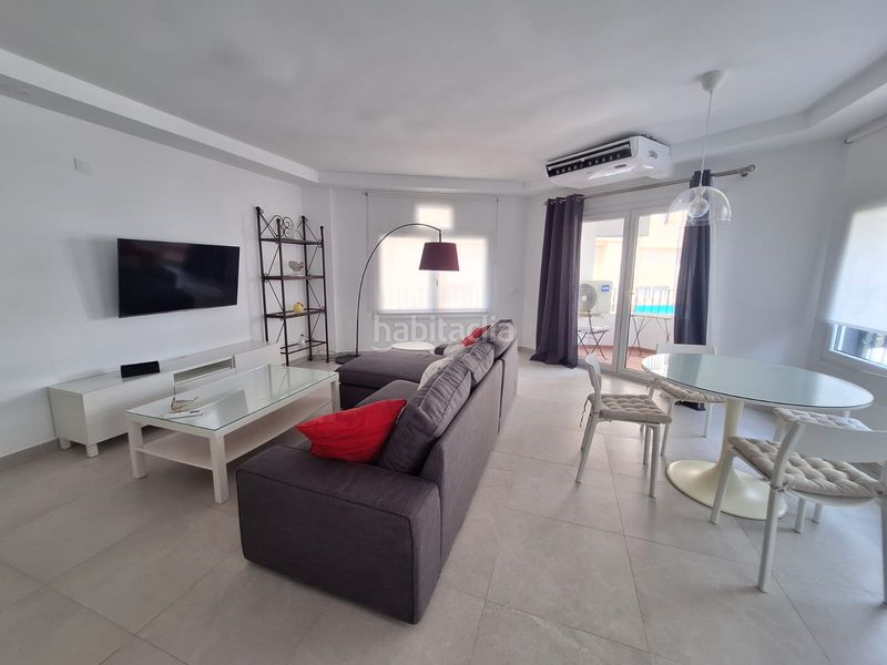 Foto 2be0e7ef-ddf4-4b0b-8960-5ab5b49d4d73. Lloguer pis a calle jardines 15 a Centro-San Felipe-Huerta Fava Línea de la Concepción (La)
