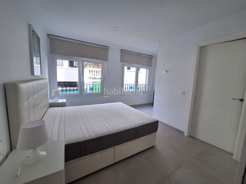 Foto 58359954-27fd-4e50-b575-ee7c327e94eb. Lloguer pis a calle jardines 15 a Centro-San Felipe-Huerta Fava Línea de la Concepción (La)