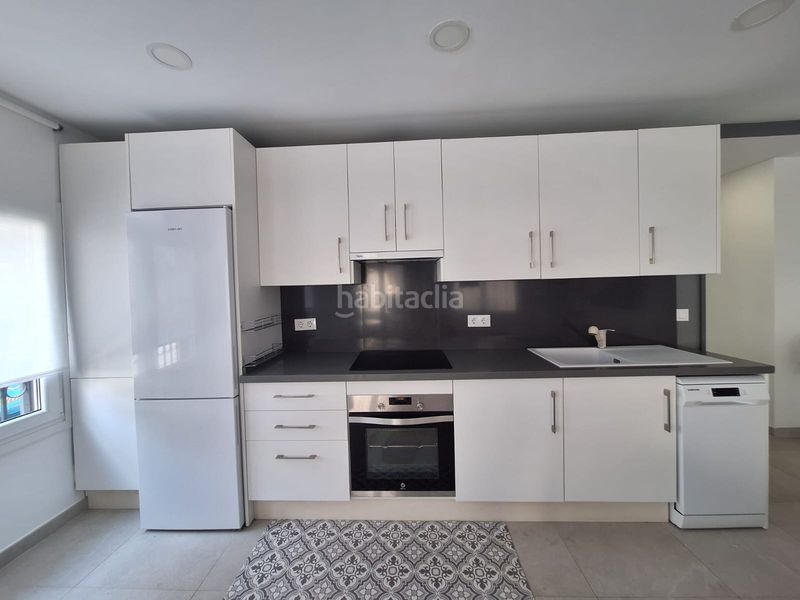 Foto 7fddd1be-e3eb-4c3d-9bef-8e752acec372. Lloguer pis a calle jardines 15 a Centro-San Felipe-Huerta Fava Línea de la Concepción (La)