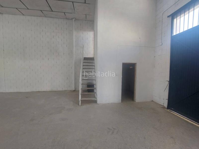 Foto 87cea0b4-66d4-49b8-ac3a-d1b0f75bd01b. Capannone industriale in Navas del Selpillar Lucena