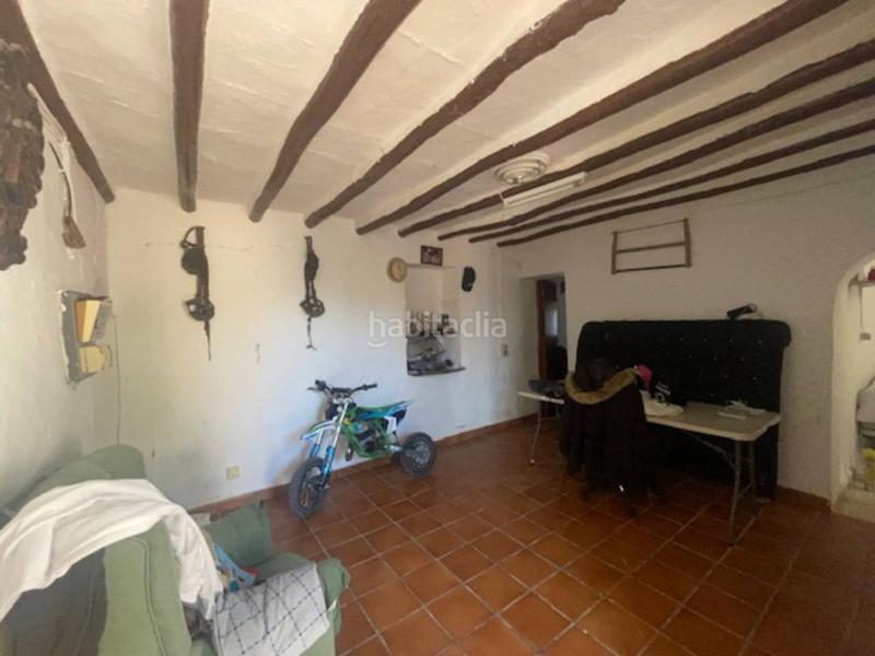 Foto b6eaf7cb-766d-45ad-a35f-ef27f7c84e6b. Casa cortijo en venta en El Valle Lucena