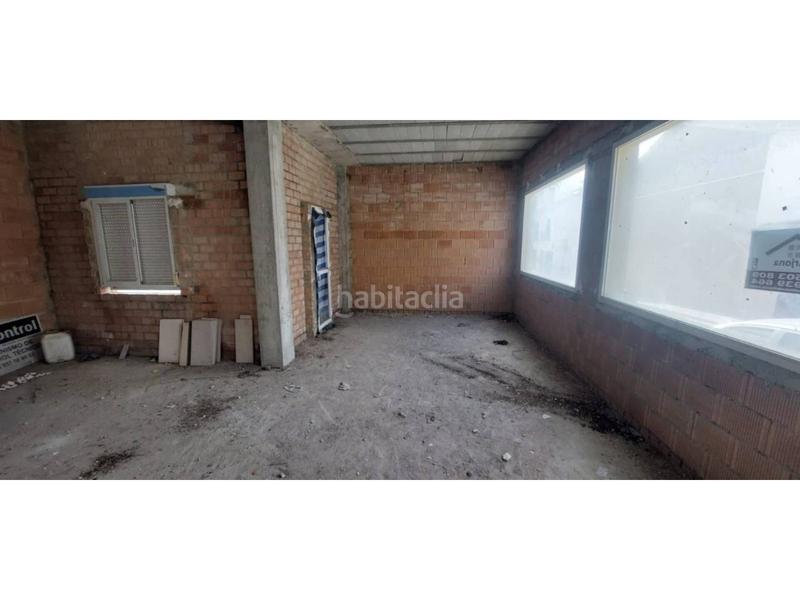 Foto e66945c2-5e86-4735-adcb-4cea1f536c58. Local comercial a El Carmen - La Barrera Lucena
