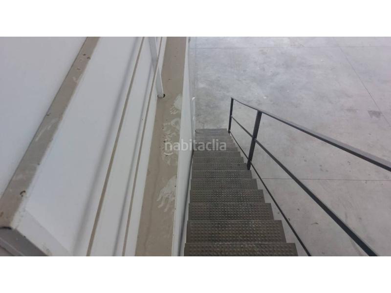 Foto a6f7b03e-ba50-410f-982b-3535ddd1b6df. Location bâtiment à usage industriel dans Las Vegas - Campoaras Lucena