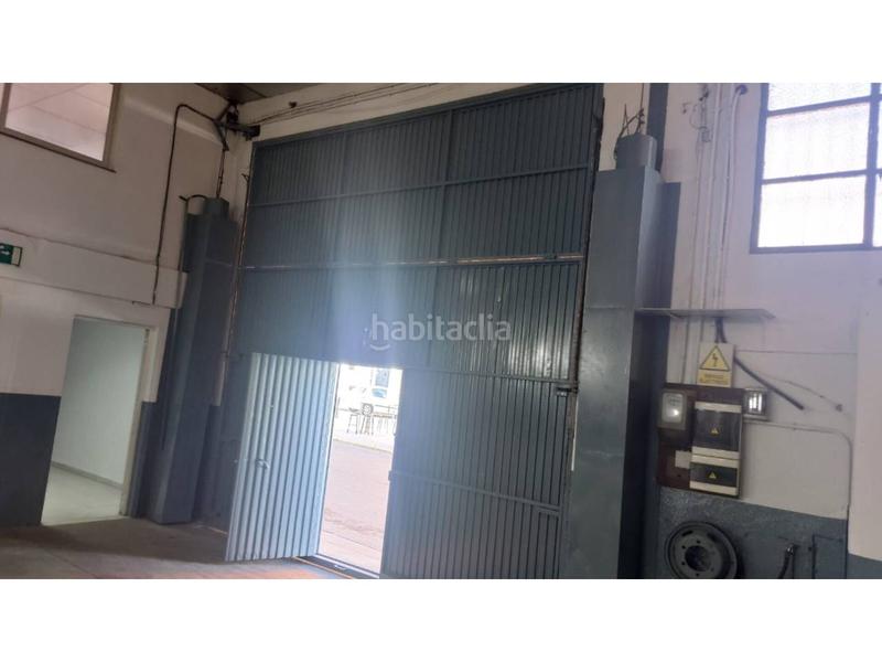 Foto ddb544bc-3811-44ec-95fd-adb72142a2c8. Lloguer nau industrial a Poleares Lucena